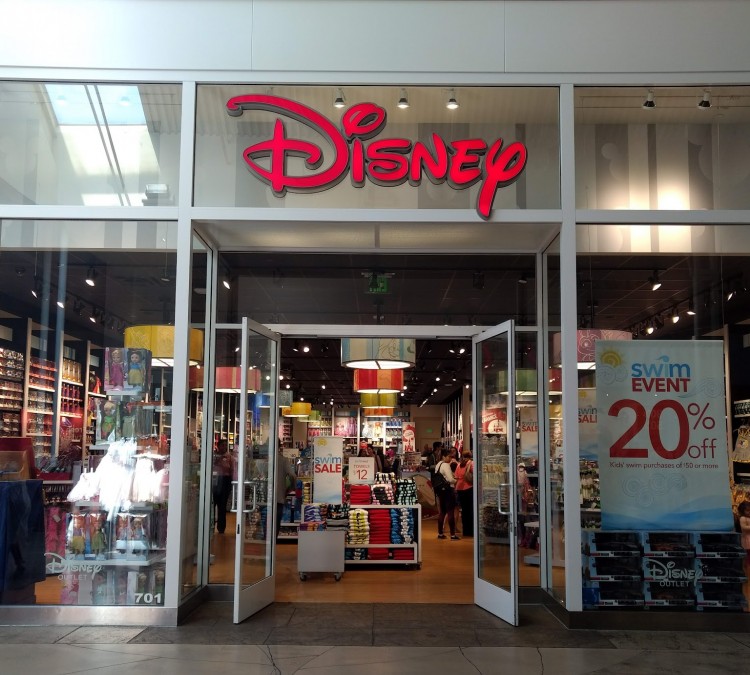 Disney Store (Ontario,&nbspCA)